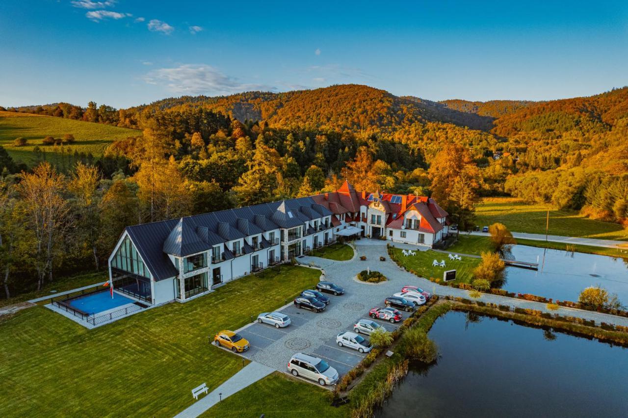 Carynska Resort & Spa Lutowiska Exterior foto